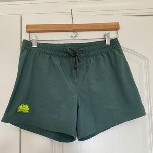 Women’s board shorts